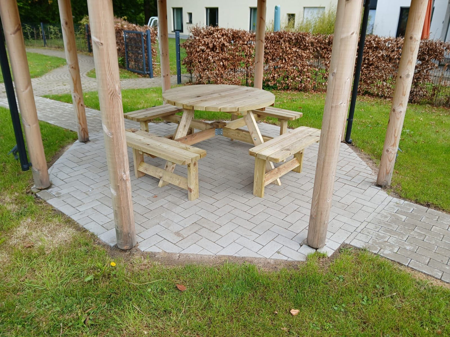 Picknicktisch rund 120 cm KING ® / 4 cm Stärke