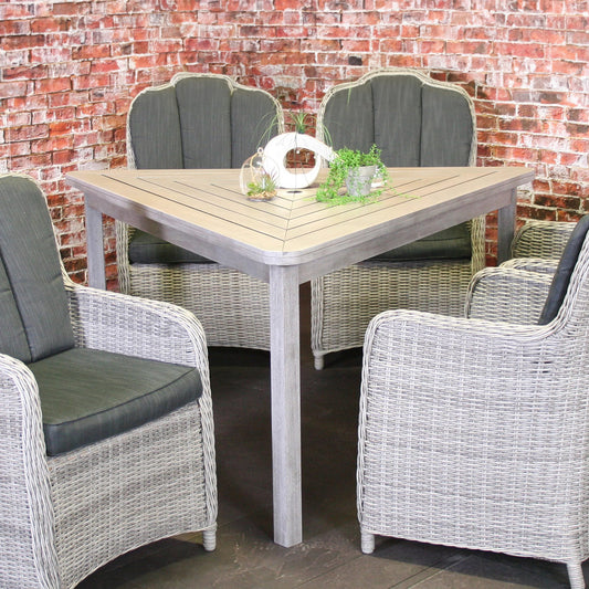 Driehoekige Tuintafel Farlito | Meranti hardhout