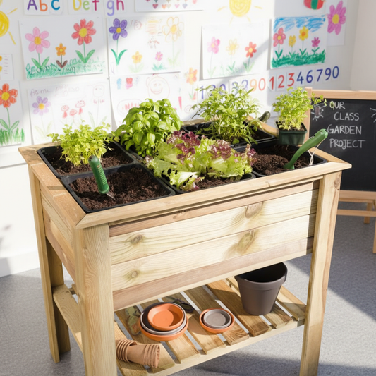 Moestuintafel in school
