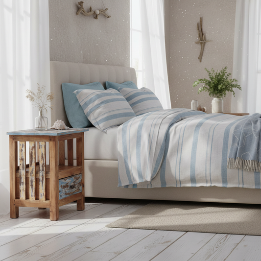 Nachtkastje in coastal slaapkamer