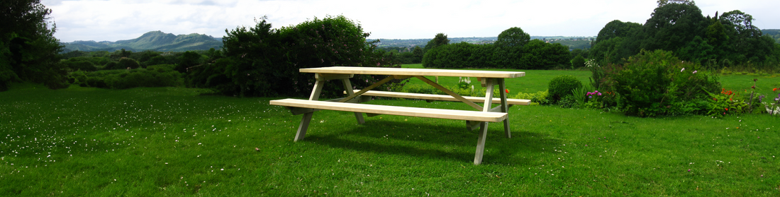 Bescherm je Buitenleven: De Ultieme Gids voor het Beitsen van je Picknicktafel