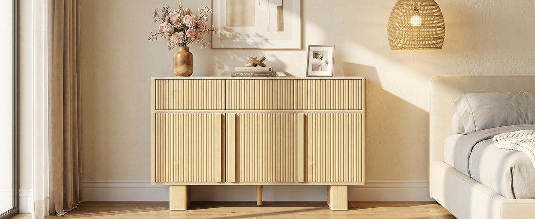 Moderne Dressoirkast met 3 Laden en 3 Deuren