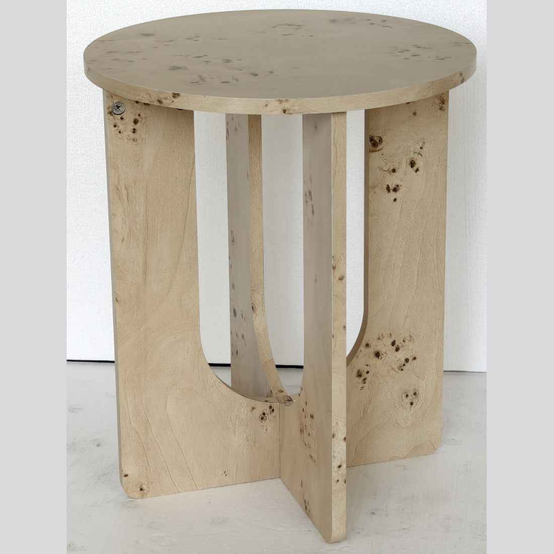 Bruna salontafel – wortelnootlook met open kruisonderstel, in 2 maten — E-woodproducts