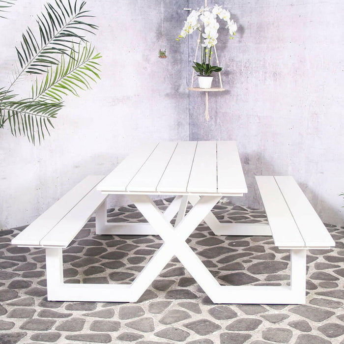 Table de pique-nique en aluminium Kelvin - Longueur 210 cm avec plateau en polywood