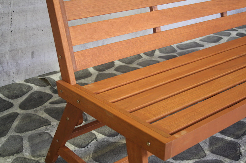 Banc de jardin en teck Meranti 150 cm | Tekora