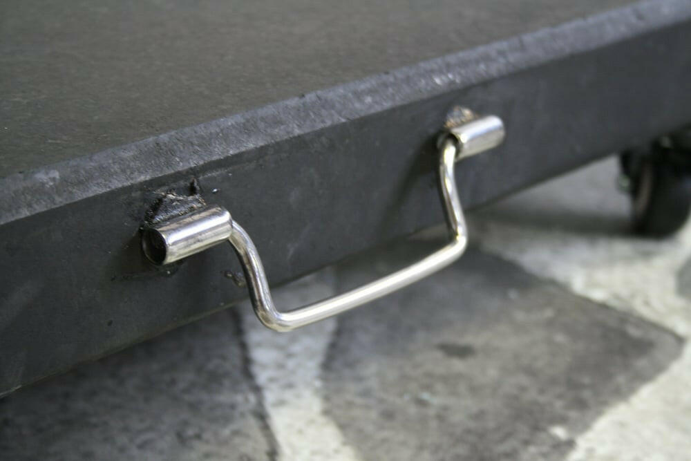 Parasolvoet op wielen: zwart graniet 100 kg..