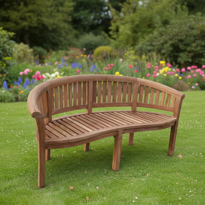 Teak Banana Bench – Tekora (160 cm) | Volledig handgemaakt & gemonteerd geleverd