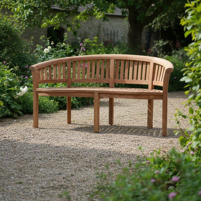 Teak Banana Bench – Tekora (160 cm) | Volledig handgemaakt & gemonteerd geleverd