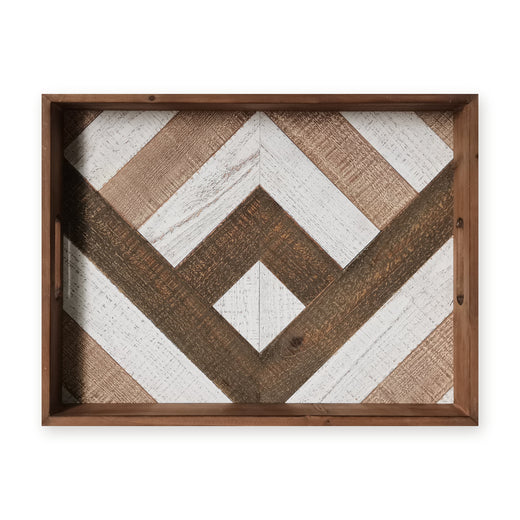 Houten dienblad 41,7 × 33 cm met ingelegd visgraatmotief in wit, naturel en donkerbruin hout, van boven op witte achtergrond
