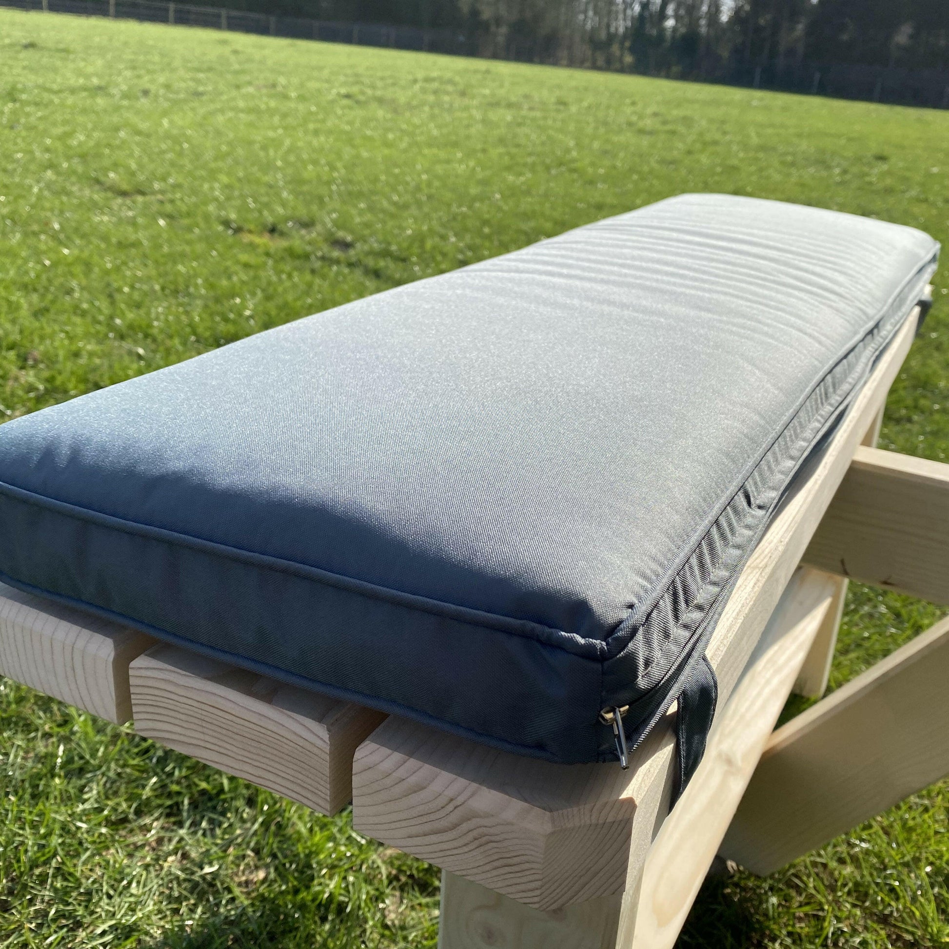 Picknicktafel kussen antraciet 96cm.