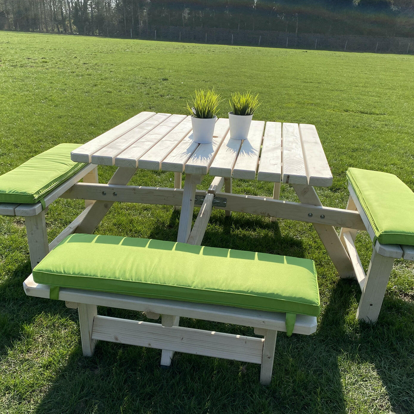 Picknicktafel kussen appel groen 57cm.