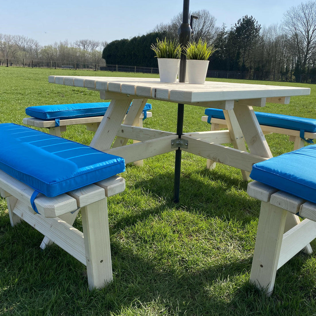 Picknicktafel kussen mineraal blauw 57cm.
