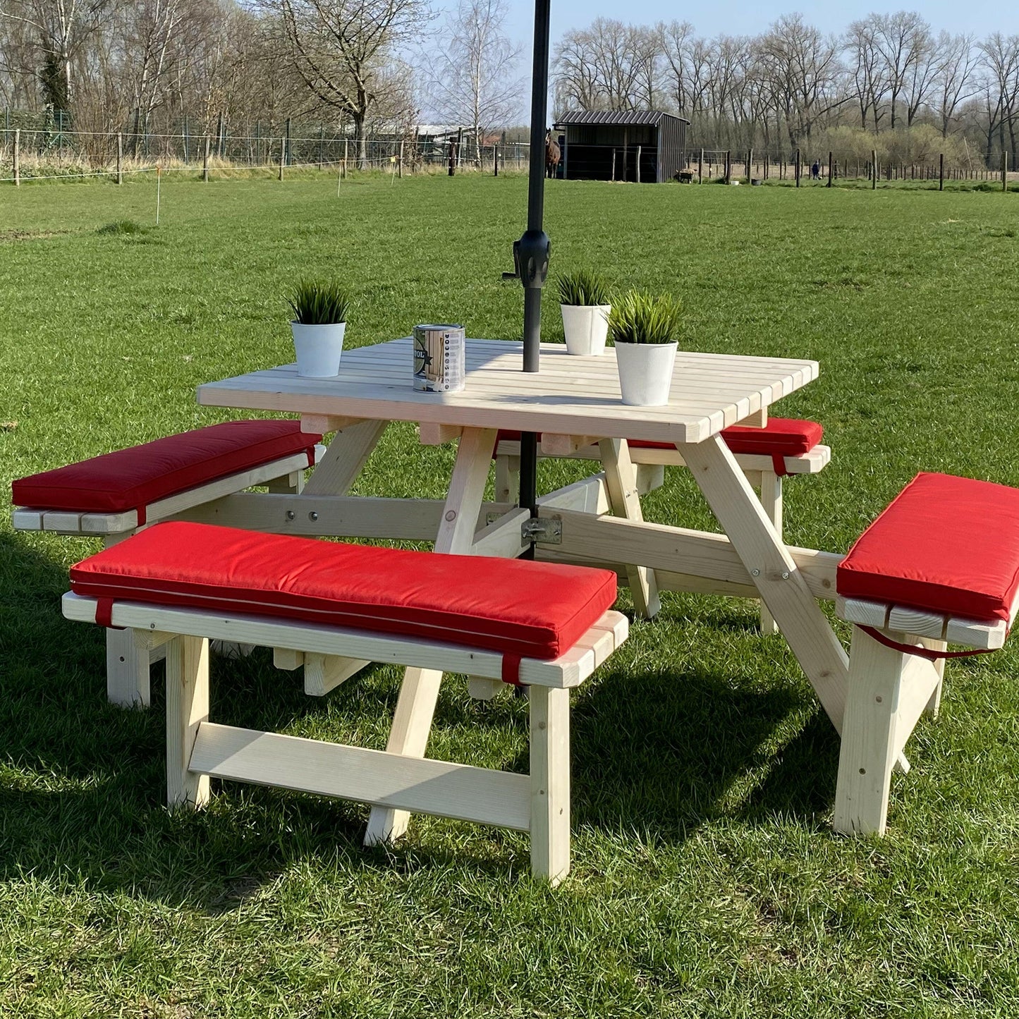 Picknicktafel kussen rood 96cm.