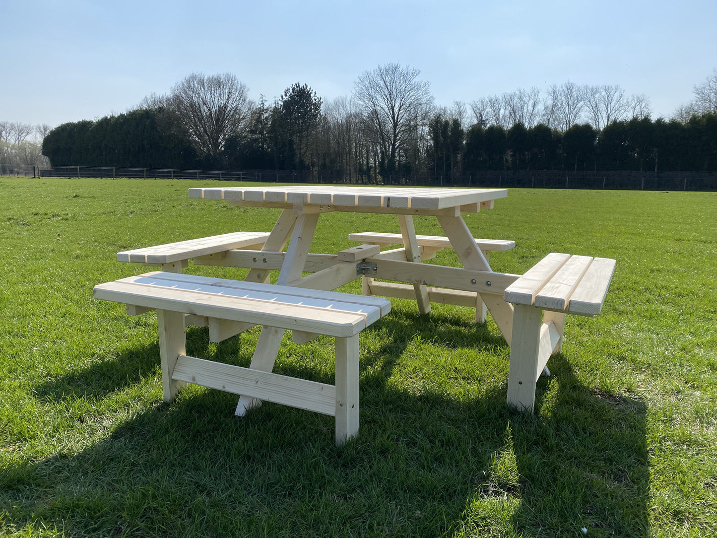 Vierkante Picknicktafel - 200 x 200 cm - natuur