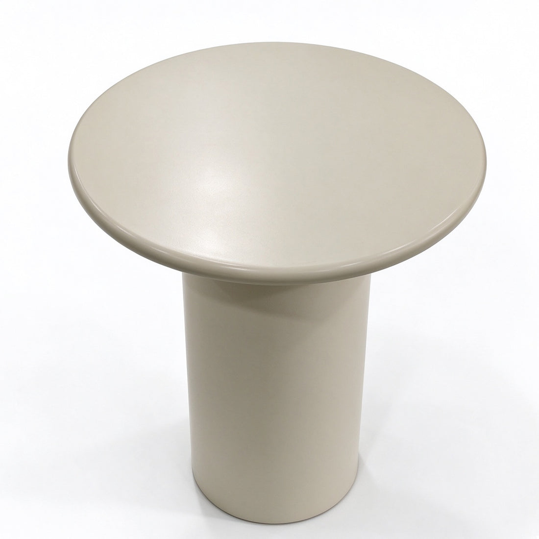 Liora ronde bijzettafel Ø40 × 45 cm in hoogglans crème op één zuil, studiofoto