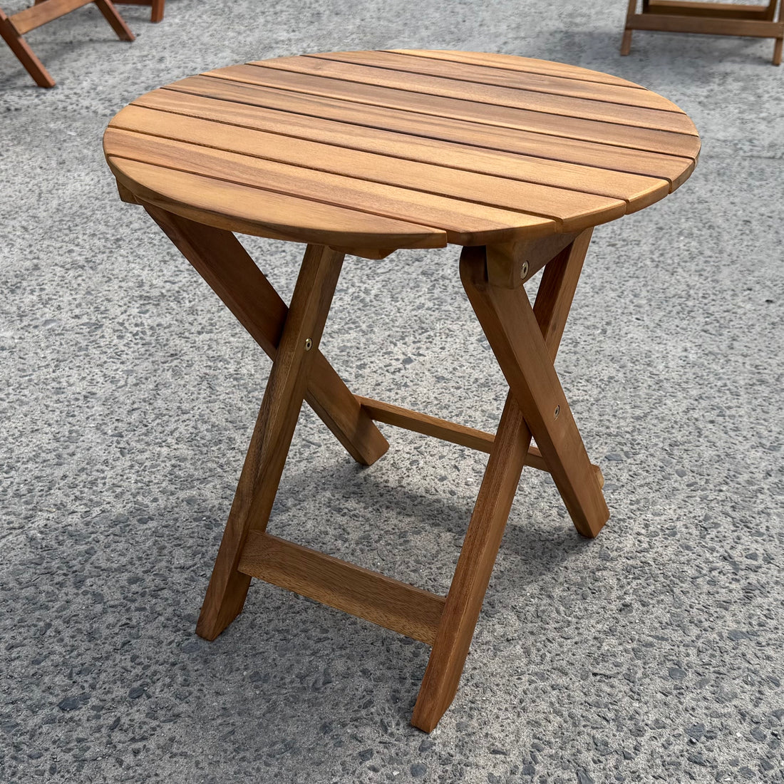 Rond hardhouten bijzettafeltje 46 cm - gemonteerd geleverd – Acacia – foto 2