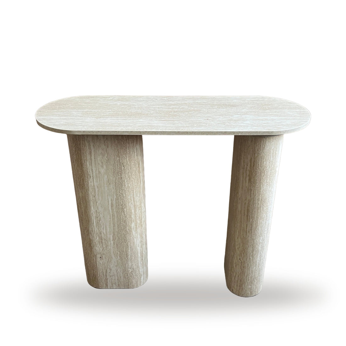 Smalle sidetable in travertijnlook op twee ovale zuilen, op witte achtergrond